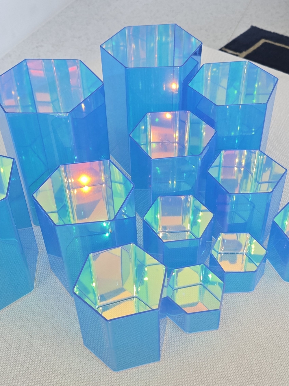 Jetec 12 Piece Acrylic Display Risers Hexagon 6 Sizes Rainbow Color